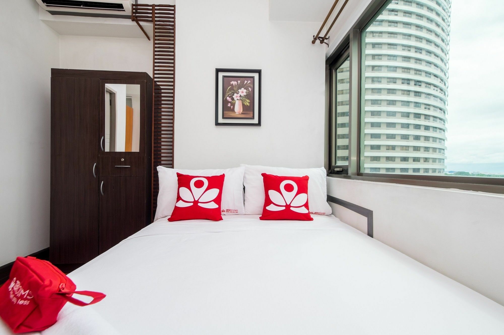 Zen Home Forbeswood Parklane Bgc Taguig Exteriör bild