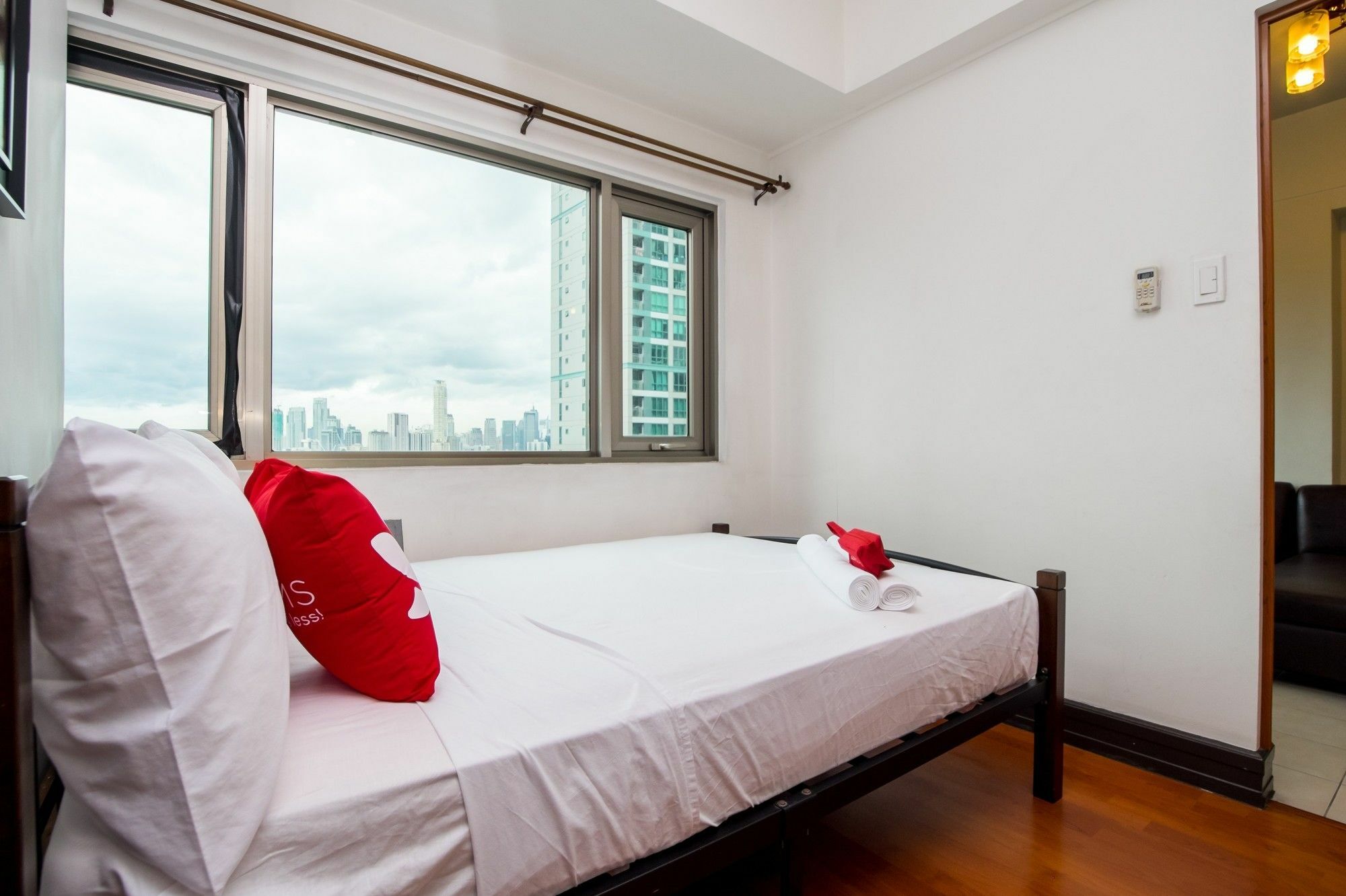 Zen Home Forbeswood Parklane Bgc Taguig Exteriör bild