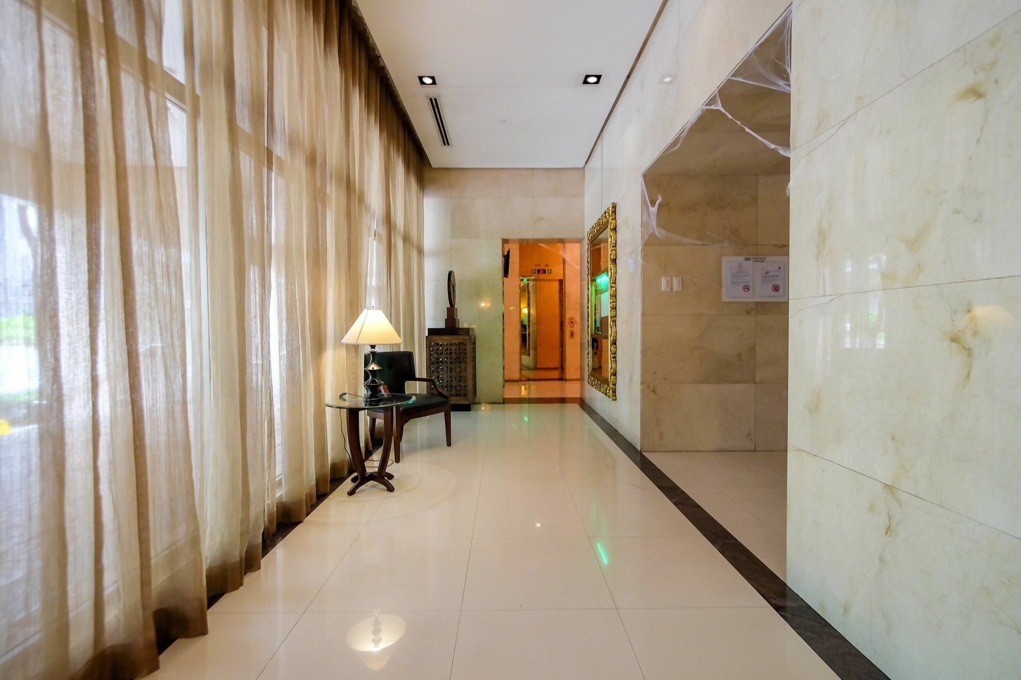 Zen Home Forbeswood Parklane Bgc Taguig Exteriör bild